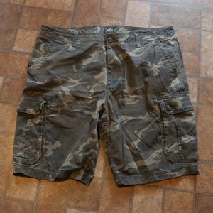 LAST CHANCE Mens cargo shorts